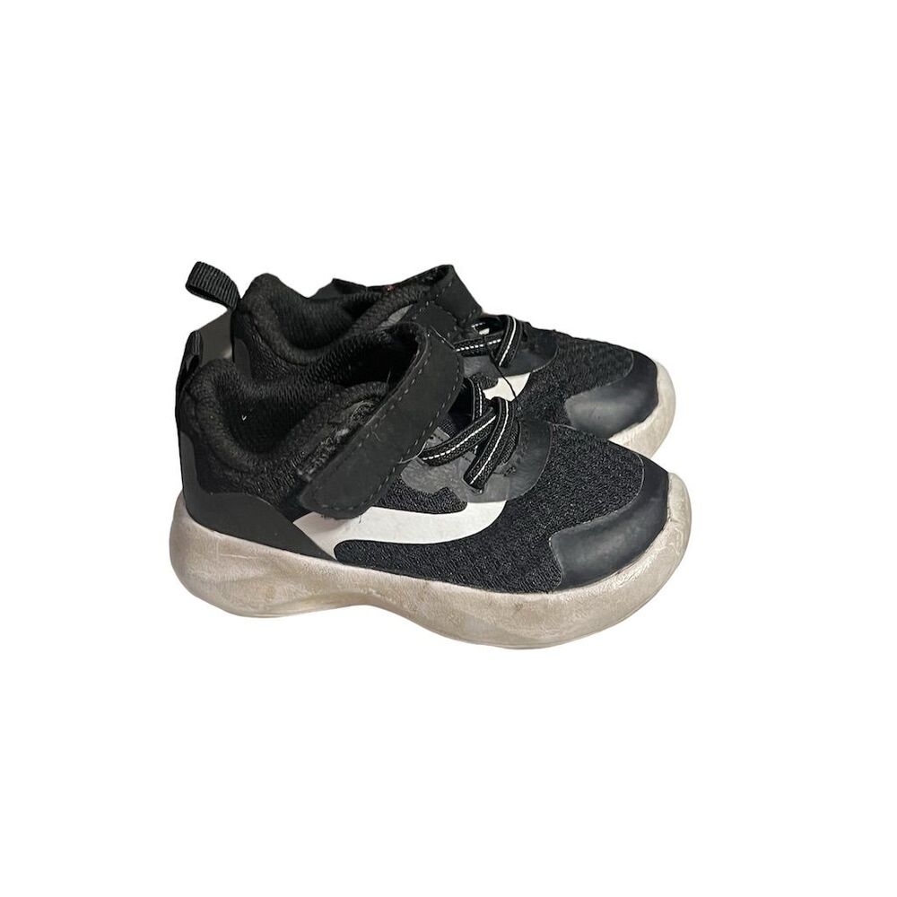 Athletic Works Baby Shoes Black/White Size 5 - Picture 3 of 6